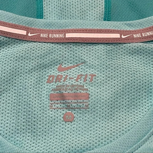 Nike DRI-FIT Exercise Shirt Women Size M - Picture 10 of 13